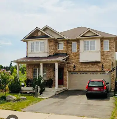 4 Bedroom Family House Family neighbourhood