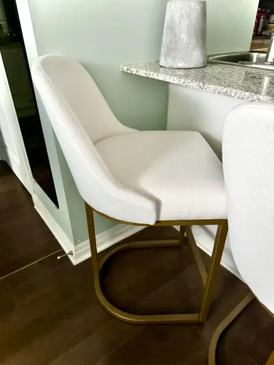 WAYFAIR BARSTOOLS Set of 2, View more
