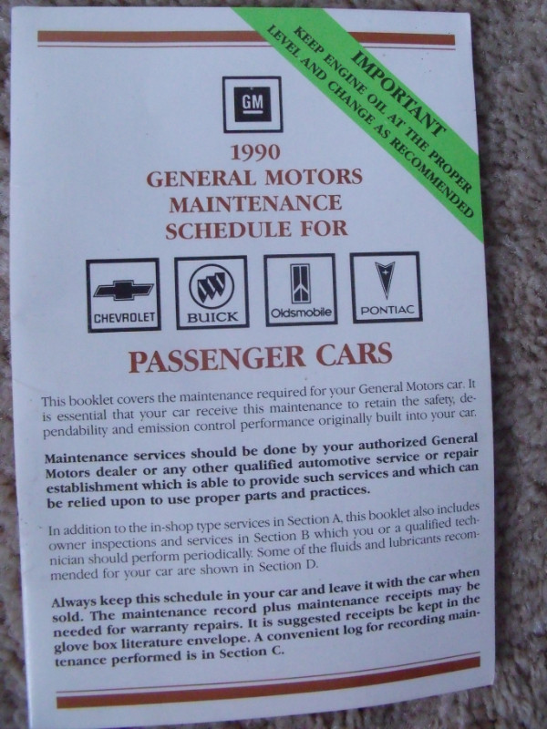 1990 Oldsmobile Owner's Manual in Other Parts & Accessories in Delta/Surrey/Langley - Image 2