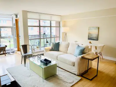 All inclusve luxury suite from $4000 Per Month. This 1 Bedroom 1 Bathroom in Bishop’s Landing is one...