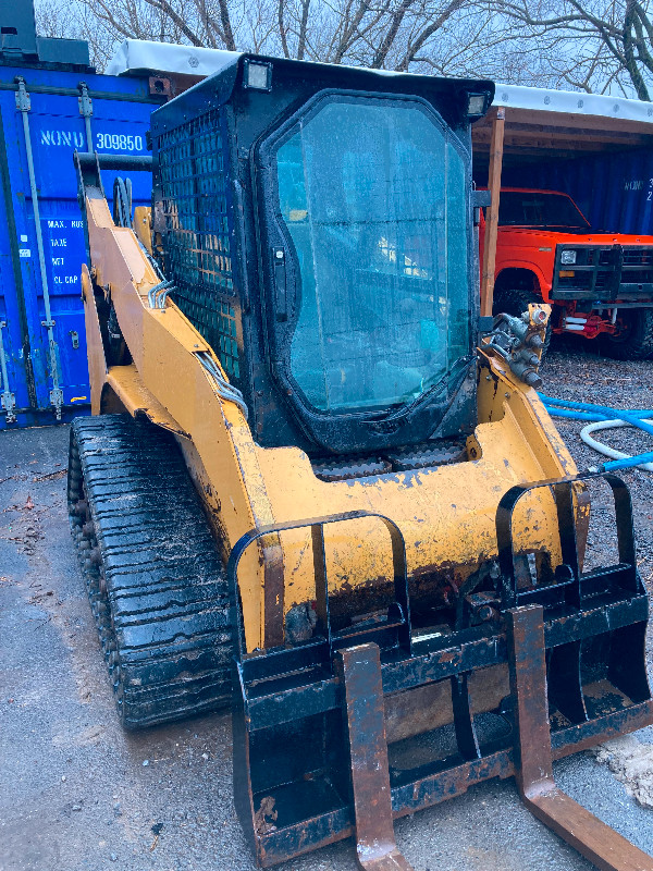 Skid Steer Cat 257B3 Financing Available in Heavy Equipment in Ottawa - Image 4