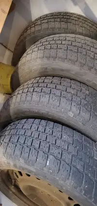 215/65/17 winter tires 