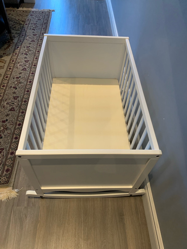 Crib / Cradle  in Cribs in Markham / York Region - Image 3