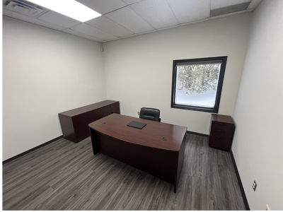 1,050 sq/ft Private Office – $2,200/month + HST (Gross Lease) This 1,050 sq/ft private office is per...