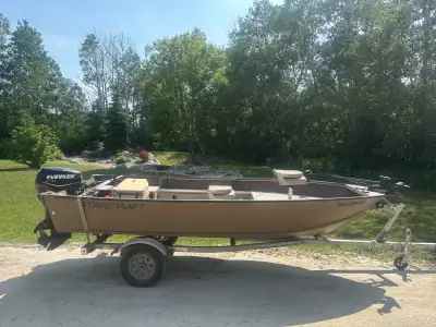 StarCraft 1620 pro camp with 2010 Evinrude etec 40hp, minnkota I pilot power drive 55lb thrust, live...