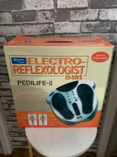 This Beaurix Electro-Reflexologist ER-839S PediLife-II is designed to relieve stress, fatigue, aches...