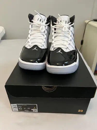 Jordan Max Aura, size 10, View more