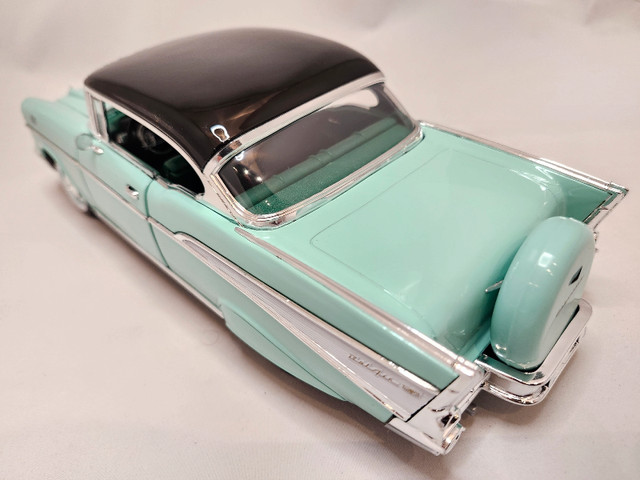 SOLD1957 Chevrolet Bel Air Coupe Yat Ming #9427TYC GM  1:18 Rare in Arts & Collectibles in Kawartha Lakes - Image 3
