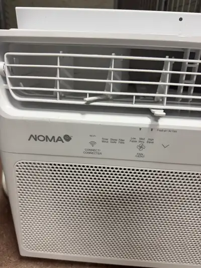 NOMA iQ 10,000-BTU Usager État comme neuf, acheter neuf chez Canadian Tire en aout 2025 servi durant...