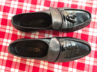 Men's Leather Florsheim shoes - size 7