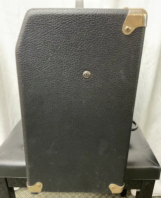 SOLD PP-FENDER DELUXE 112 PLUS SOLID STATE AMP in Amps & Pedals in North Bay - Image 7