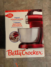 Betty Crocker Stand Mixer * NEW *