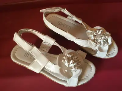 Little Cinderella girl shoes, View more