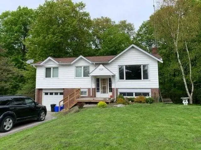 3 Bedroom Home in Millbrook/Cavan Monaghan/Peterborough