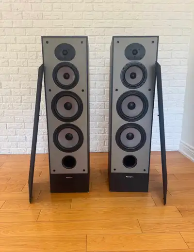 Paradigm 11seMk3 Floorstanding Speakers, View more