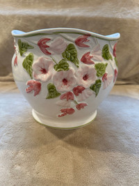White ceramic pot with painted roses by  Millard Lister