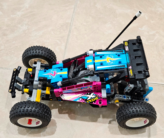 LEGO Technic 42124 Buggy tout-terrain/ Off-road Buggy dans Jouets et jeux  à Laval/Rive Nord - Image 2
