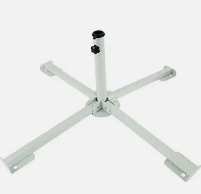Portable Foldable Beach Stand, Adjustable Patio Umbrella Base in Other in Edmonton - Image 2