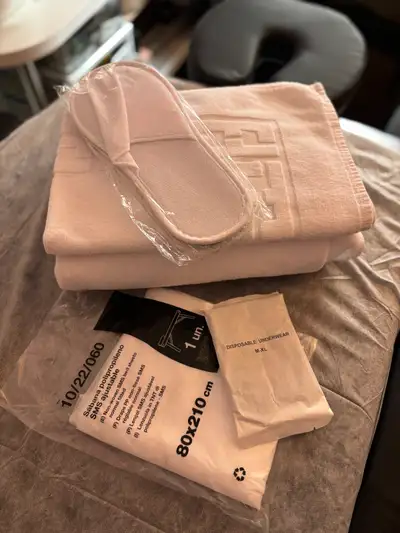 Relaxing massages for men in downtown Toronto, View more