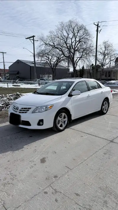 2013 Toyota Corolla 1.8L Automatic Private Sale 128,024 Kms Fresh Manitoba Saftey Clean Title Runs A...