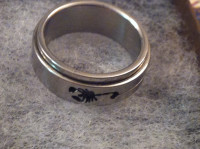 Stainless Steel Spinner Ring..[ Scorpion ]..Size 7.