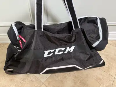 CCM hockey bag with wheels, View more