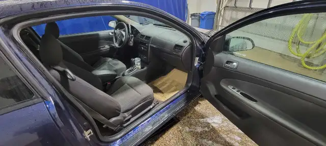 Pontiac G5521699797668341764