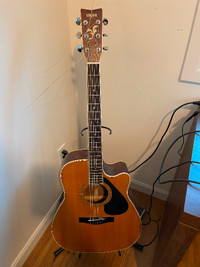 Yamaha FG441C Accoustic Guitar 1995