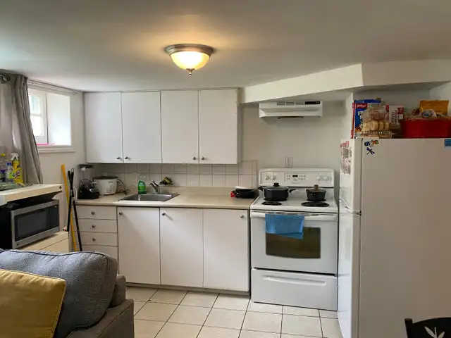 One Bedroom Basement Apartment Downtown Brampton