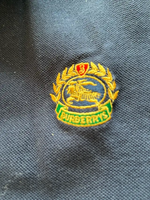 Burberry Men's Classic Collar Embroidered and golf Logo Shirt in Men's in Mississauga / Peel Region - Image 5
