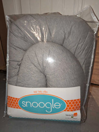 FREE SNOOGLE TOTAL BODY PILLOW