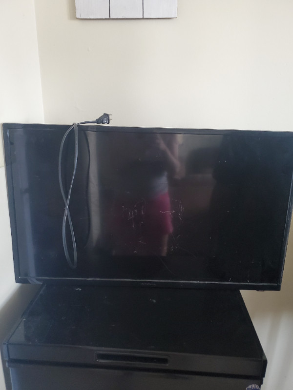 Flatscreen tv General Electronics City of Toronto Kijiji