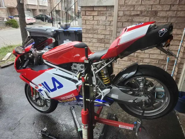 2003 ducati 999 in Sport Bikes in Mississauga / Peel Region - Image 9