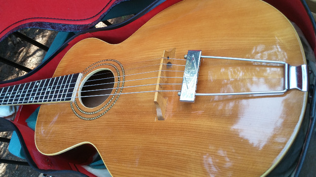 GIBSON L-1 Archtop 1913  UNBELIEVABLE ORIGINAL FINSH in Guitars in Chatham-Kent