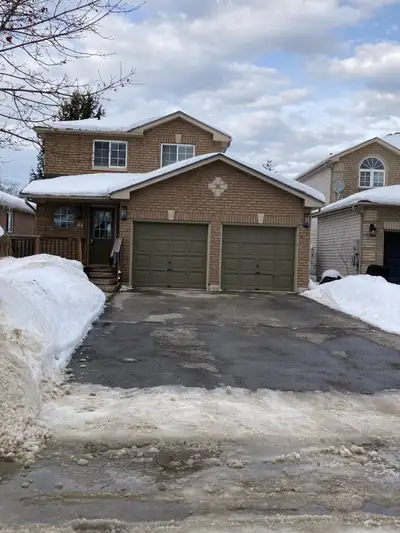 Location location. This home is located on Canary Reed Drive on the dead end section in the Holly ar...