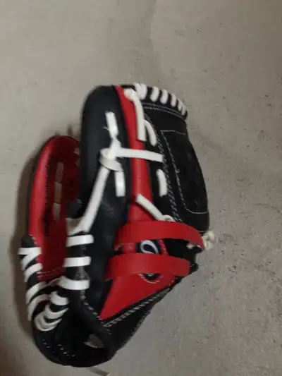 youth baseball glove, View more