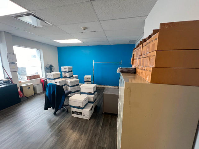350 Sq Ft Office Space for Rent in South Burnaby in Commercial & Office Space for Rent in Burnaby/New Westminster - Image 2