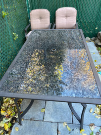 Set de patio (Table avec 6 chaises)