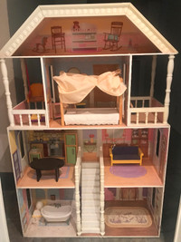 Oversized Dollhouse W/ Lots of Accessories