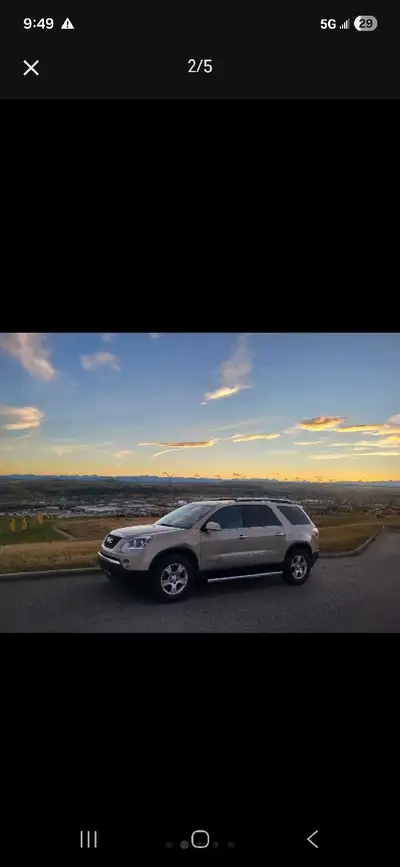 2009 GMC Acadia Used condition. 190000km Leather seats. Heated seats. AC works. Duel Sunroof. Seats...