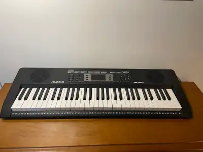 Alesis Melody 61, View more
