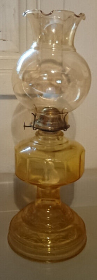 Vintage Amber Swirl Embossed Glass Oil Lamp With Eagle Burner