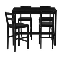 A beautiful bar style dinning table set