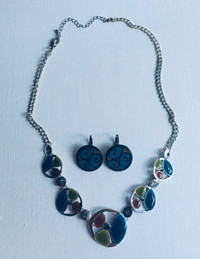 Jewelry Set - Matching Necklace & Earrings