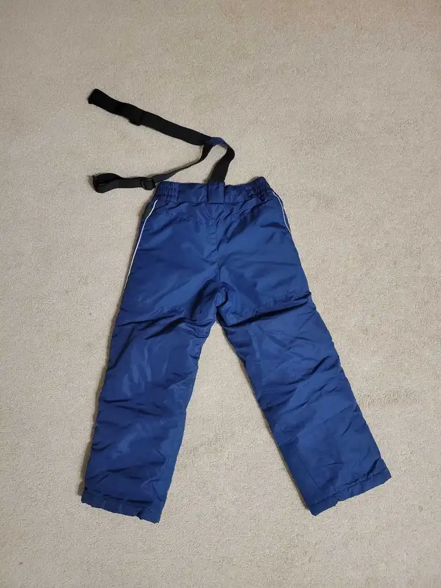 snow pants are size 7/8  in Kids & Youth in Calgary - Image 2