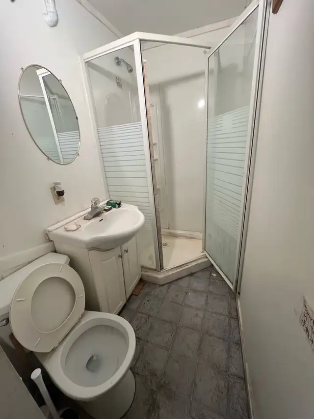 Two rooms for rent on the same unit in Room Rentals & Roommates in City of Halifax - Image 9