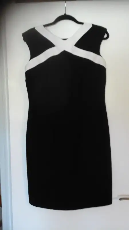 Black Dress in Women's - Dresses & Skirts in Kitchener / Waterloo - Image 2