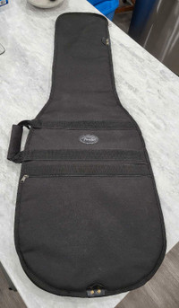 FENDER padded backpack-style gig bag