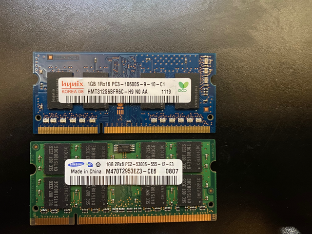 Notebook 4gb and 1gb Ram for Sale in Flash Memory & USB Sticks in Mississauga / Peel Region - Image 3