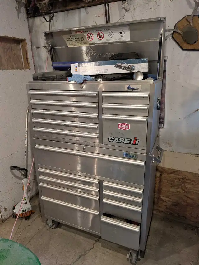 trade for aluminum fishing boat  in Powerboats & Motorboats in Brandon - Image 2